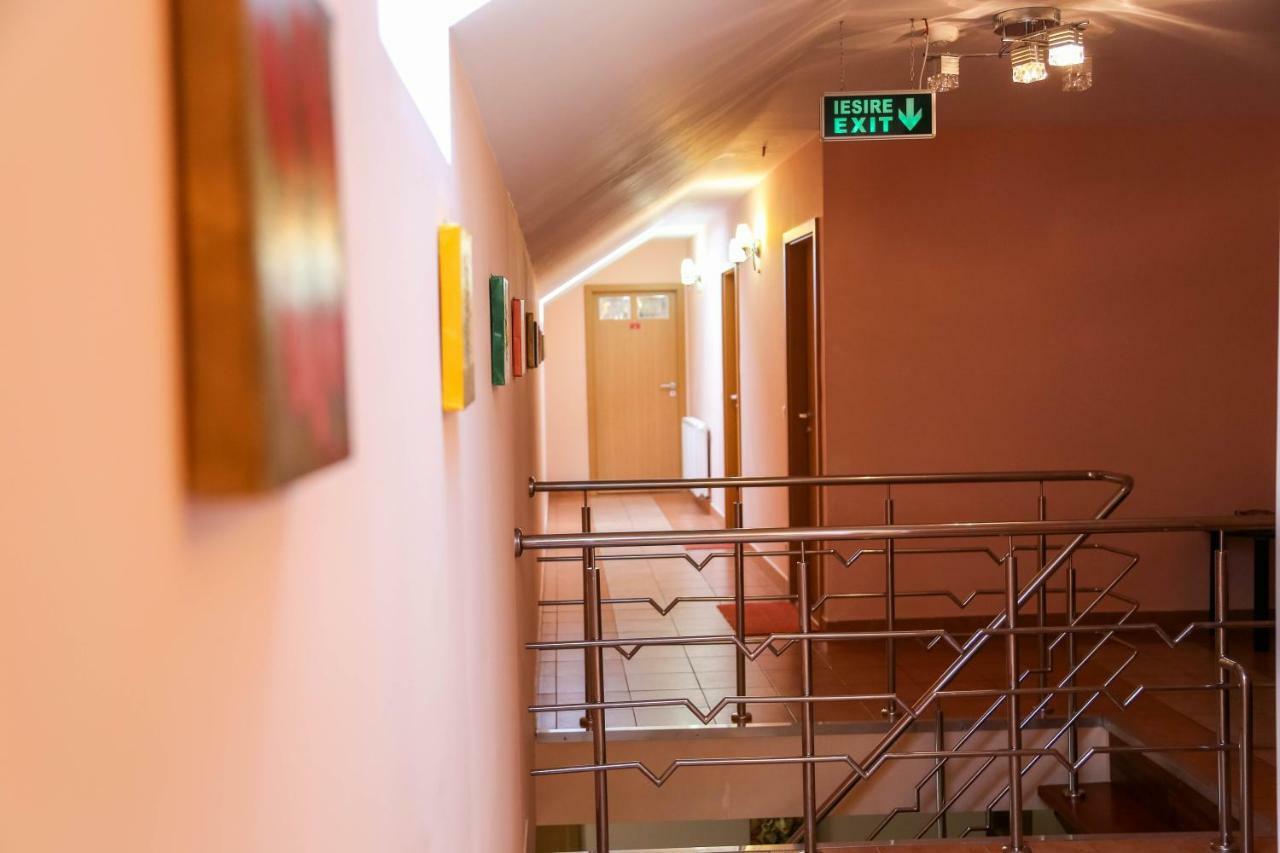 Pensiunea Alexia Iasi Exteriör bild